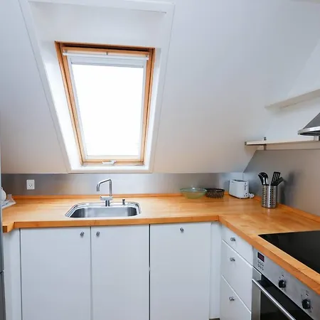 Modern, Bright Attic For Up To 3 Guests Апартаменты Копенгаген